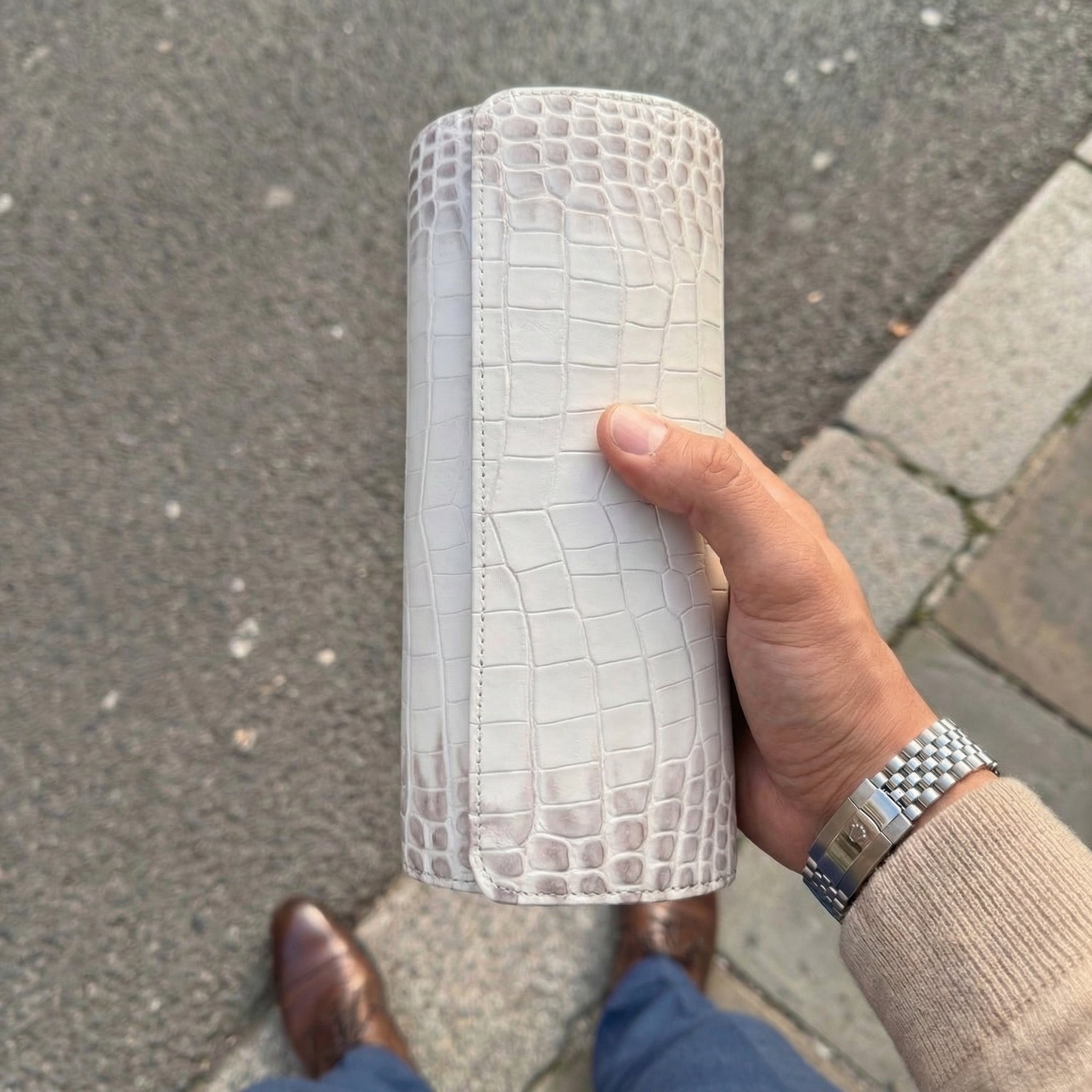 Cocodrile Noir Doré